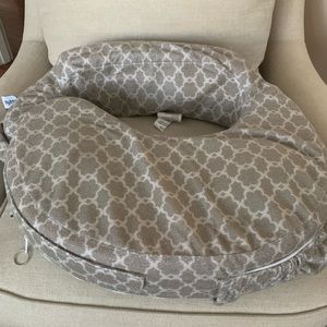 My Brest Friend Nursing Pillow